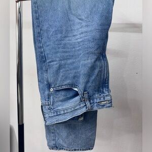 Levi’s ‘94 baggy jeans size 28